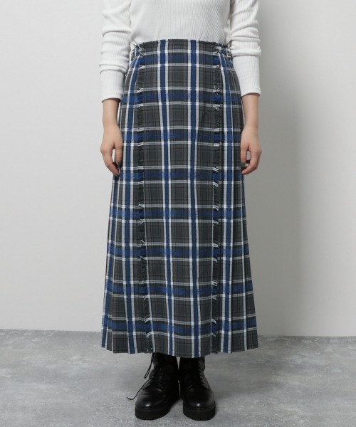 PAGEBOY（ページボーイ）の「モールチェックスカート（スカート・レディース・グリーン系その他/ブルー系その他・SMALL/MEDIUM）」の8枚目の写真