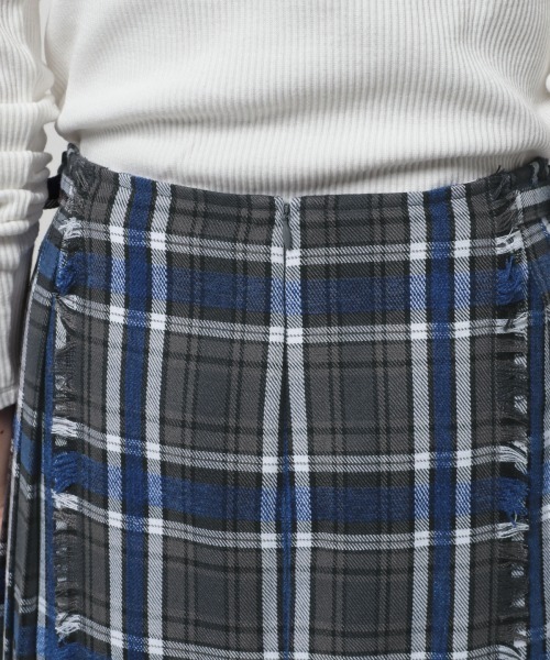 PAGEBOY（ページボーイ）の「モールチェックスカート（スカート・レディース・グリーン系その他/ブルー系その他・SMALL/MEDIUM）」の12枚目の写真