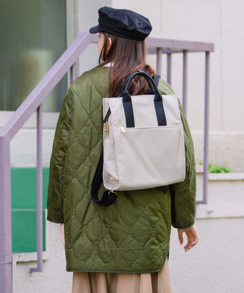 cache cache（カシュ カシュ）の「カシュカシュ cachecache / 11ポケットパーテーションリュックサック（バックパック/リュック・レディース・ブラック/グレー系その他/カモフラージュ・FREE）」の15枚目の写真