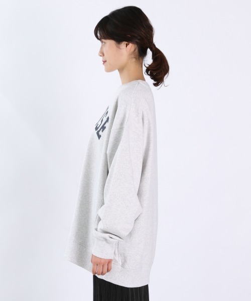 LOWRYS FARM（ローリーズファーム）の「ウラケロゴプリントプルオーバーＬＳ　934032（スウェット・レディース・オフホワイト/グレー/チャコールグレー/ブルー・FREE）」の9枚目の写真