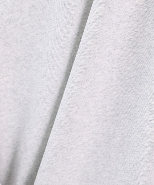 LOWRYS FARM（ローリーズファーム）の「ウラケロゴプリントプルオーバーＬＳ　934032（スウェット・レディース・オフホワイト/グレー/チャコールグレー/ブルー・FREE）」の17枚目の写真