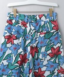 6（ロク）の「＜6(ROKU)＞FLOWER PRINT TUCK PANTS/パンツ Ψ（その他