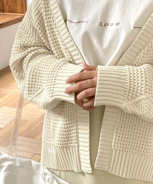 mimi toujours（ミミトゥジュール）の「ニット カーディガン ワッフル編み omom×mimi toujours（カーディガン/ボレロ・レディース・ベージュ/ブルー系その他・M）」の5枚目の写真
