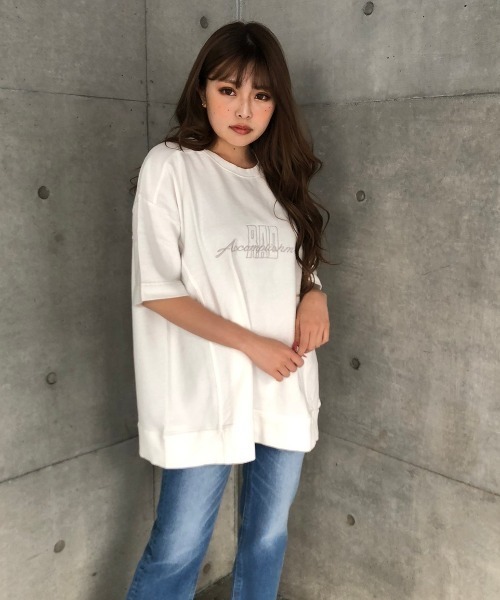 ENVYM（アンビー）の「ピグメントロゴビッグＴｅｅ（Tシャツ/カットソー・レディース・ホワイト/ブラック/ベージュ/ブルー・FREE）」の11枚目の写真