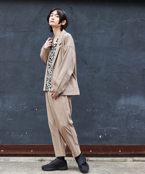 BASQUE magenta（バスクマゼンタ）の「オーバーサイズ ライト ジャケット & テーパードパンツ セットアップ（ワイドテーラードシャツJKT/テーパードパンツ）（セットアップ・メンズ・ブラック/ベージュ/ブラウン/オリーブ・M/L）」の7枚目の写真