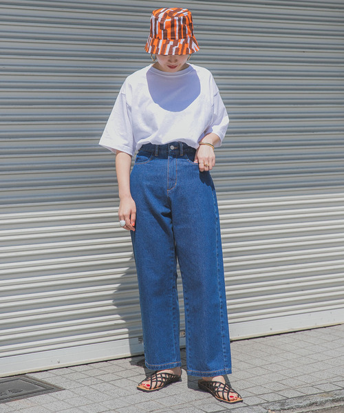 ITEMS URBANRESEARCH(アイテムズ アーバンリサーチ)の「バックロゴプリントTシャツ(Tシャツ/カットソー・メンズ・ブラック/ブルー/レッド・MEDIUM/LARGE)」の15枚目の写真