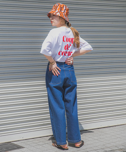 ITEMS URBANRESEARCH(アイテムズ アーバンリサーチ)の「バックロゴプリントTシャツ(Tシャツ/カットソー・メンズ・ブラック/ブルー/レッド・MEDIUM/LARGE)」の17枚目の写真