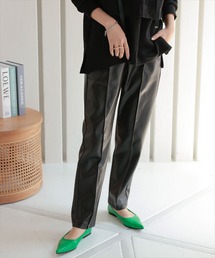 DONOBAN | エコレザーテーパードタックパンツ(スラックス)