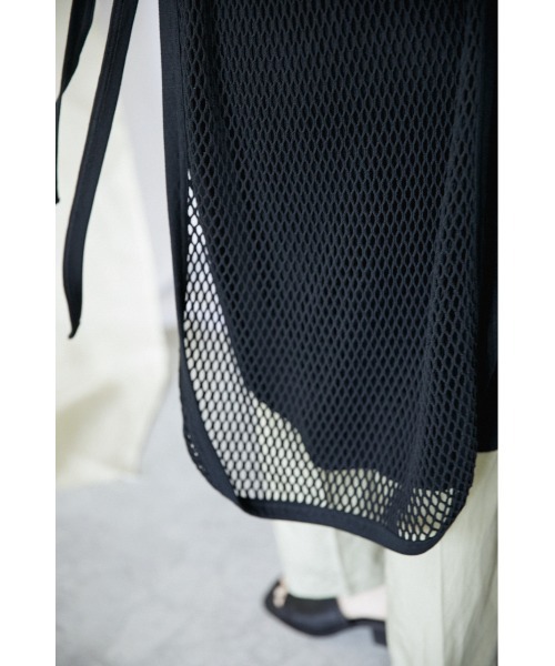 BLACK BY MOUSSY（ブラックバイマウジー）の「mesh long vest（メッシュロングベスト）（ベスト・レディース・ホワイト/ブラック・FREE）」の10枚目の写真