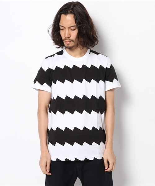 adidas Originals（アディダスオリジナルス）の「アディダス ジグザグ Tシャツ NIGO ZIG ZAG TEE（Tシャツ/カットソー・メンズ・ブラック/ライトブルー・MEDIUM/SMALL/LARGE/X-LARGE）」の4枚目の写真