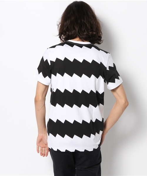 adidas Originals（アディダスオリジナルス）の「アディダス ジグザグ Tシャツ NIGO ZIG ZAG TEE（Tシャツ/カットソー・メンズ・ブラック/ライトブルー・MEDIUM/SMALL/LARGE/X-LARGE）」の6枚目の写真