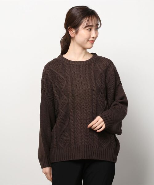 Bling Leads（ブリングリーズ）の「『Bling leads』ケーブルクルーネックニット（Tシャツ/カットソー・レディース・カーキ/グレー/ダークブラウン/アイボリー/ブラック/パープル/ベージュ/グレイッシュベージュ・FREE）」の4枚目の写真