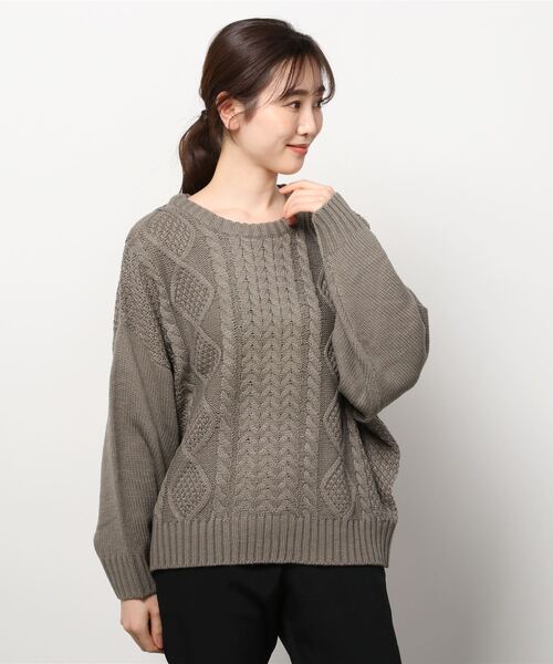 Bling Leads（ブリングリーズ）の「『Bling leads』ケーブルクルーネックニット（Tシャツ/カットソー・レディース・カーキ/グレー/ダークブラウン/アイボリー/ブラック/パープル/ベージュ/グレイッシュベージュ・FREE）」の6枚目の写真