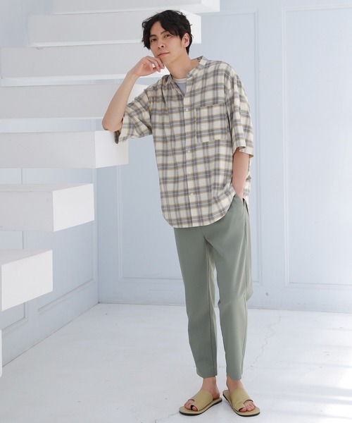 LAKOLE（ラコレ）の「バンドカラーシアーチェックシャツ / 945209（シャツ/ブラウス・メンズ・サンドグレー/アイボリー/チャコール・MEDIUM/LARGE）」の18枚目の写真