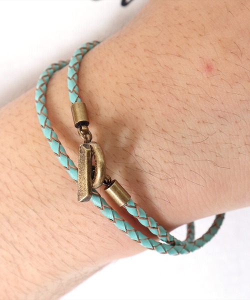 BAYBLO（ベイブロ）の「(BB)【本革】リング 編み込み レザー ブレスレット（ブレスレット・メンズ・ホワイト/ブラック/ネイビー/ブラウン/ターコイズブルー/トリコロール・ONE SIZE）」の5枚目の写真