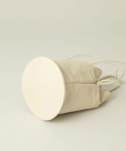 極美品 MARROW マロウ ラウンドボトム 2way ショルダーバッグ レザー 極美品 MARROW マロウ ラウンドボトム 2way ショルダーバッグ