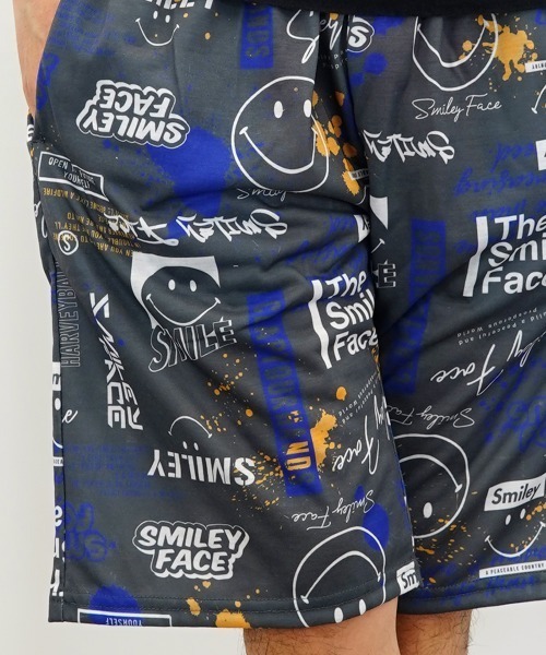 Burner(バーナー)の「【GROOVY STORE】SMILEYFACEスプラッシュプリントスマイル総柄ショートパンツ(その他パンツ・メンズ・その他1/その他2/その他3・LL/M/L)」の4枚目の写真
