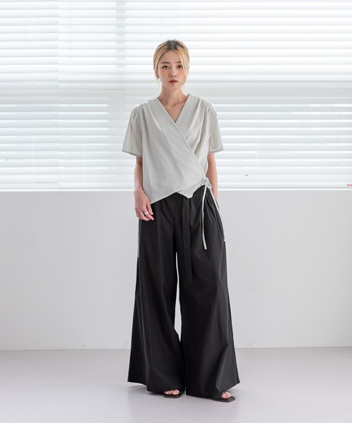 UNE MANSION（ユヌマンション）の「ワイドベルトパンツ（スラックス・レディース・ブラウン/カーキ/ブラック・FREE）」の8枚目の写真