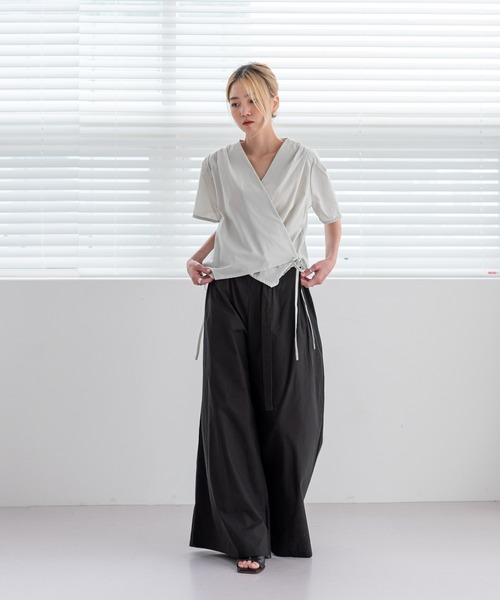 UNE MANSION（ユヌマンション）の「ワイドベルトパンツ（スラックス・レディース・ブラウン/カーキ/ブラック・FREE）」の15枚目の写真