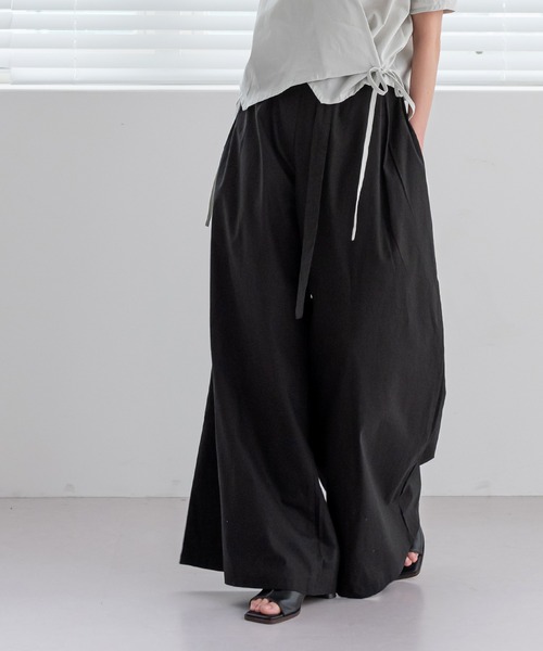UNE MANSION（ユヌマンション）の「ワイドベルトパンツ（スラックス・レディース・ブラウン/カーキ/ブラック・FREE）」の6枚目の写真