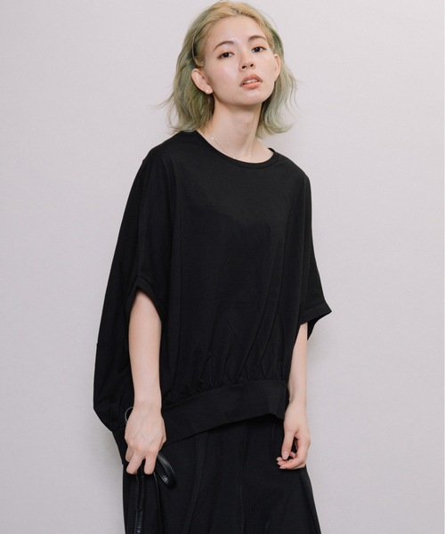 refinedworks(リファインドワークス)の「後ろバルーンドルマンPO(Tシャツ/カットソー・レディース・チャコールグレー/ベージュ/オレンジ・FREE)」の2枚目の写真