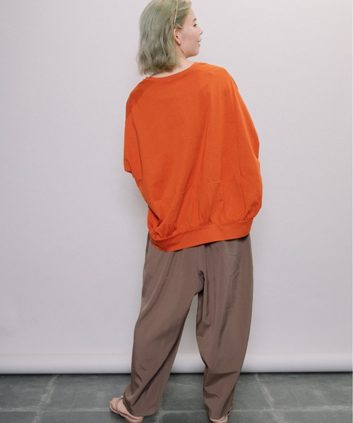refinedworks(リファインドワークス)の「後ろバルーンドルマンPO(Tシャツ/カットソー・レディース・チャコールグレー/ベージュ/オレンジ・FREE)」の9枚目の写真