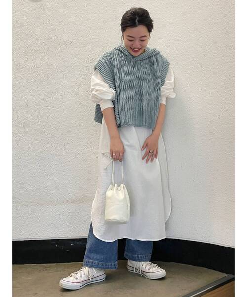 Ungrid（アングリッド）の「ニットドッキングフードワンピ－ス（ワンピース・レディース・ブラック/ブルー/アイボリー・FREE）」の3枚目の写真