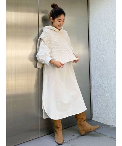 Ungrid（アングリッド）の「ニットドッキングフードワンピ－ス（ワンピース・レディース・ブラック/ブルー/アイボリー・FREE）」の5枚目の写真