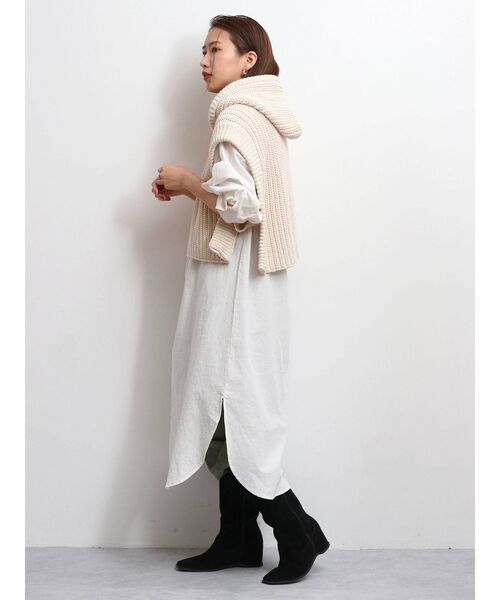 Ungrid（アングリッド）の「ニットドッキングフードワンピ－ス（ワンピース・レディース・ブラック/ブルー/アイボリー・FREE）」の18枚目の写真