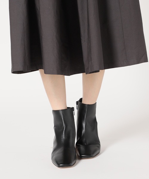 IENA（イエナ）の「【CORSO ROMA /コルソローマ】 セットバックヒールショートブーツ◆（ブーツ・レディース・ブラック・39/37/38/36）」の12枚目の写真