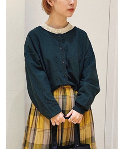 Samansa Mos2（サマンサ モスモス）の「前後着ゆるカーディガン（カーディガン/ボレロ・レディース・ブラック/ベージュ/レッド/グリーン・ﾌﾘ-）」の4枚目の写真