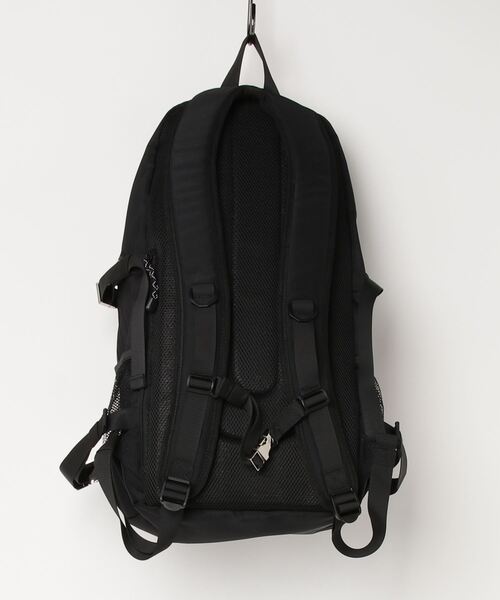 Mark Gonzales（マーク・ゴンザレス）の「【ユニセックスで着用可能】Mark Gonzales / マークゴンザレス 別注 コラボ バックパック（バックパック/リュック・メンズ・ブラック・FREE）」の7枚目の写真