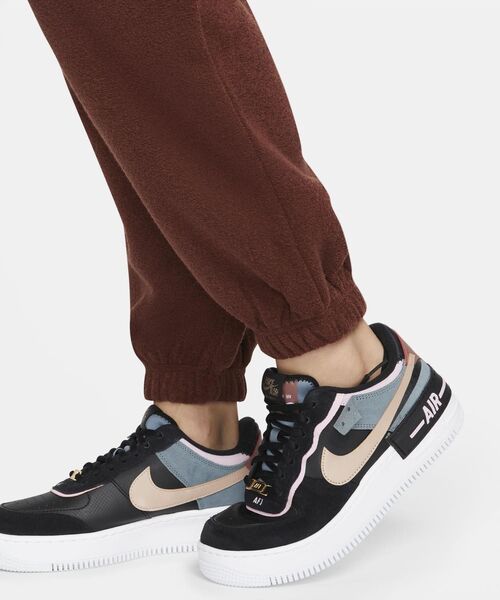 NIKE エッセンシャル ウィメンズ プラッシュ スポーツウェア NIKE（ナイキ）の「ナイキ スポーツウェア エッセンシャル ウィメンズ