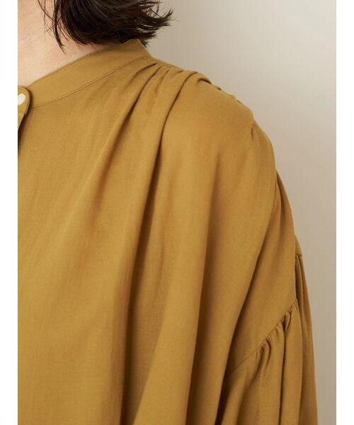 earth music&ecology（アースミュージックアンドエコロジー）の「ギャザーブラウス ＊（シャツ/ブラウス・レディース・ブラック/グリーン/アイボリー/マスタード・FREE）」の5枚目の写真