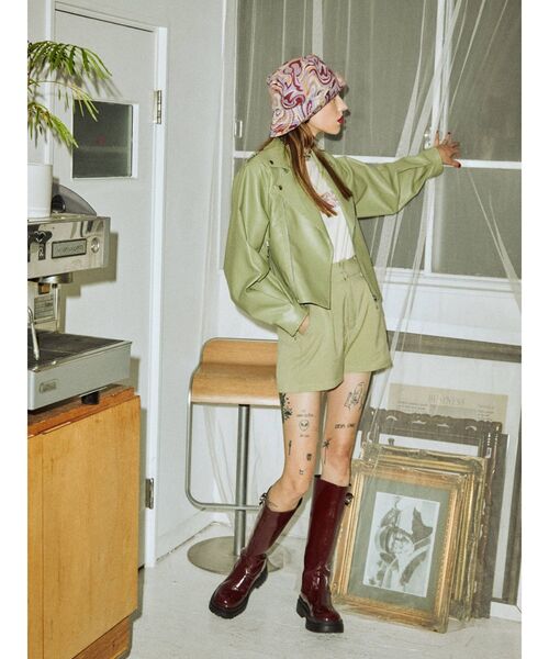 jouetie(ジュエティ)の「タックキュロット【ショートパンツ】(その他パンツ・レディース・アイボリー/グレー/ブラック/イエロー/グリーン・MEDIUM)」の11枚目の写真