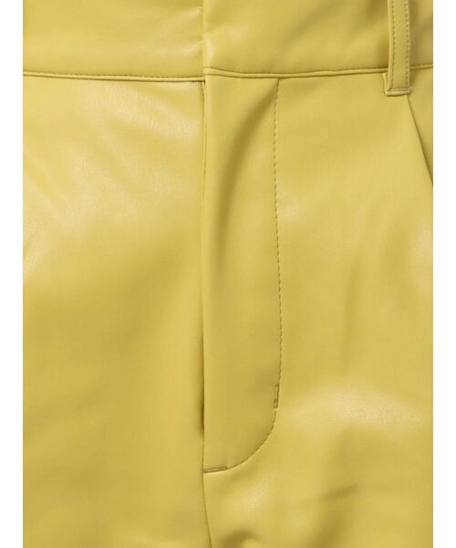 jouetie(ジュエティ)の「タックキュロット【ショートパンツ】(その他パンツ・レディース・アイボリー/グレー/ブラック/イエロー/グリーン・MEDIUM)」の10枚目の写真