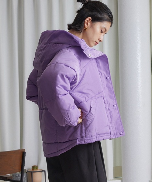 ECRIRE（エクリール）の「フード付きボリュームJK（その他アウター・レディース・ベージュ/ブラック/ラベンダー・M）」の11枚目の写真