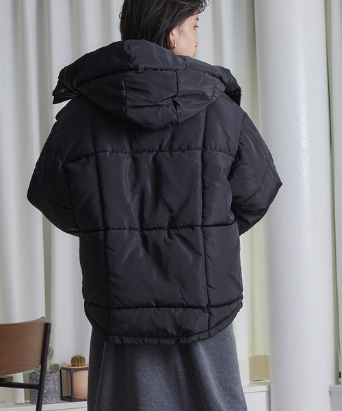 ECRIRE（エクリール）の「フード付きボリュームJK（その他アウター・レディース・ベージュ/ブラック/ラベンダー・M）」の8枚目の写真