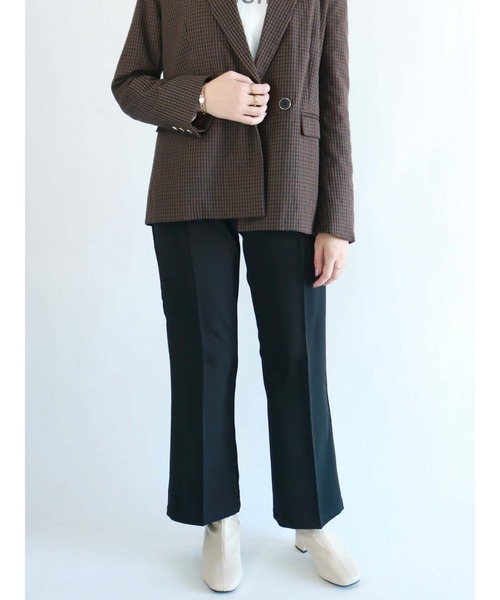 Te chichi(テチチ)の「センタープレスタックフレアパンツ(その他パンツ・レディース・グリーン/ブラウン/ブラック/パープル・フリ-)」の2枚目の写真