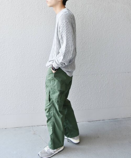 SHIPS any(シップス エニィ)の「SHIPS any: テック カーゴ イージーパンツ◇(カーゴパンツ・メンズ・ブラック/オリーブ・SMALL/MEDIUM/LARGE)」の10枚目の写真