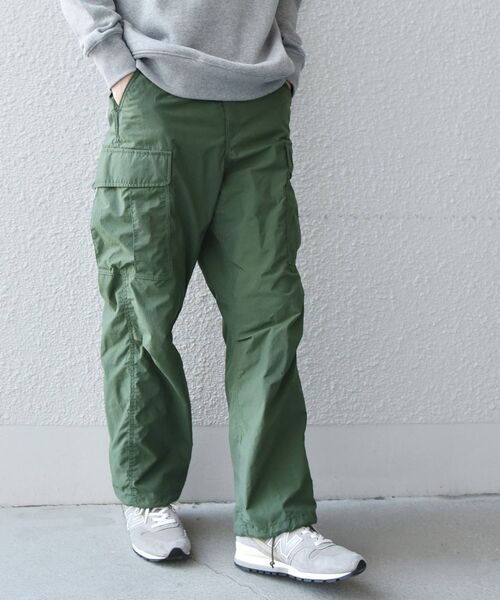 SHIPS any(シップス エニィ)の「SHIPS any: テック カーゴ イージーパンツ◇(カーゴパンツ・メンズ・ブラック/オリーブ・SMALL/MEDIUM/LARGE)」の13枚目の写真