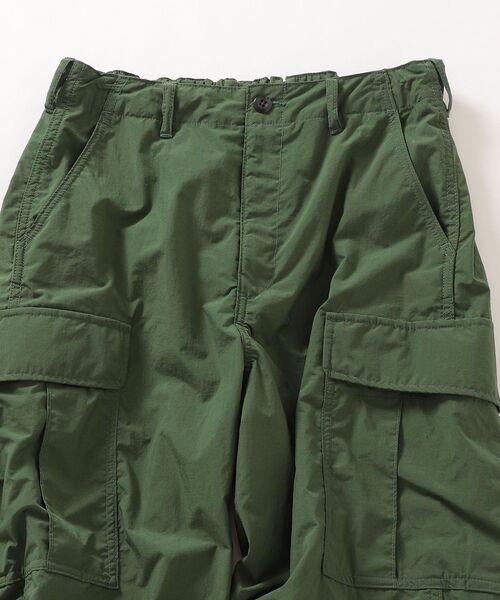 SHIPS any(シップス エニィ)の「SHIPS any: テック カーゴ イージーパンツ◇(カーゴパンツ・メンズ・ブラック/オリーブ・SMALL/MEDIUM/LARGE)」の17枚目の写真