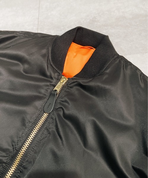 Alpha Industries(アルファインダストリーズ)の「ALPHA INDUSTRIES(アルファインダストリーズ) / MA-1 FLIGHT JACKET リバーシブル フライトジャケット(MA-1・メンズ・ブラック/オリーブ・S/M/L)」の10枚目の写真