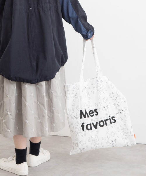 POU DOU DOU（プードゥドゥ）の「Favoris線画プリントポケッタブルトートバッグ（トートバッグ・レディース・ライトブルー/オフホワイト・8）」の6枚目の写真