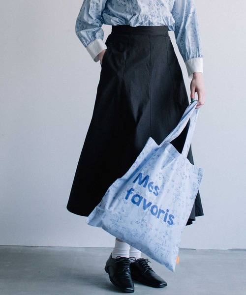 POU DOU DOU（プードゥドゥ）の「Favoris線画プリントポケッタブルトートバッグ（トートバッグ・レディース・ライトブルー/オフホワイト・8）」の8枚目の写真