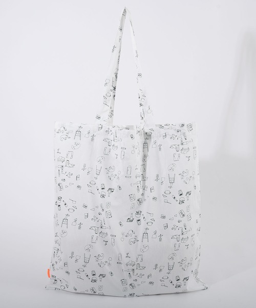 POU DOU DOU（プードゥドゥ）の「Favoris線画プリントポケッタブルトートバッグ（トートバッグ・レディース・ライトブルー/オフホワイト・8）」の17枚目の写真