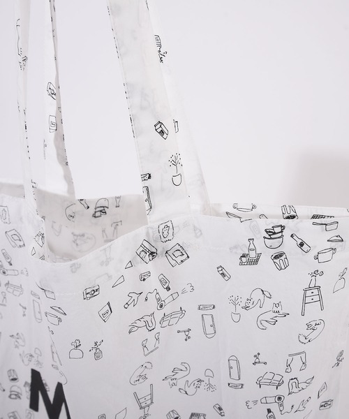 POU DOU DOU（プードゥドゥ）の「Favoris線画プリントポケッタブルトートバッグ（トートバッグ・レディース・ライトブルー/オフホワイト・8）」の20枚目の写真