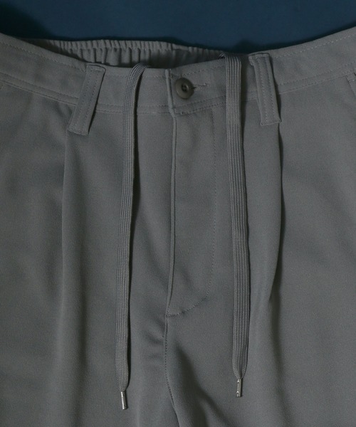 ANPAS（アンパス）の「Cut Georgette Wide Tuck Tapered Pants/カットジョーゼット ワイドタックテーパードパンツ スラックス カラーパンツ（スラックス・メンズ・オートミール/グレー/ベージュ/ブラック・M/L/LL）」の10枚目の写真