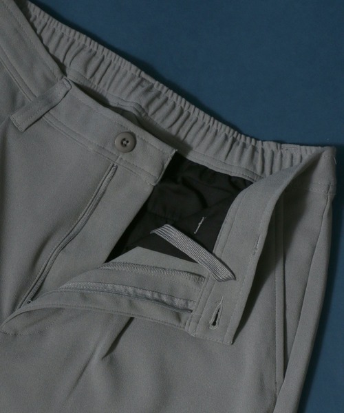 ANPAS（アンパス）の「Cut Georgette Wide Tuck Tapered Pants/カットジョーゼット ワイドタックテーパードパンツ スラックス カラーパンツ（スラックス・メンズ・オートミール/グレー/ベージュ/ブラック・M/L/LL）」の11枚目の写真