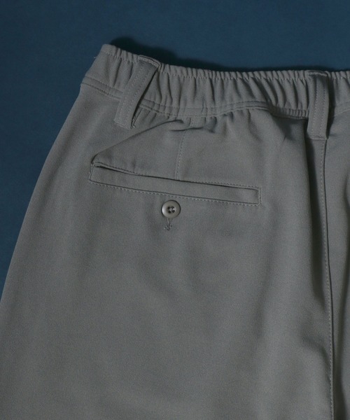ANPAS（アンパス）の「Cut Georgette Wide Tuck Tapered Pants/カットジョーゼット ワイドタックテーパードパンツ スラックス カラーパンツ（スラックス・メンズ・オートミール/グレー/ベージュ/ブラック・M/L/LL）」の13枚目の写真